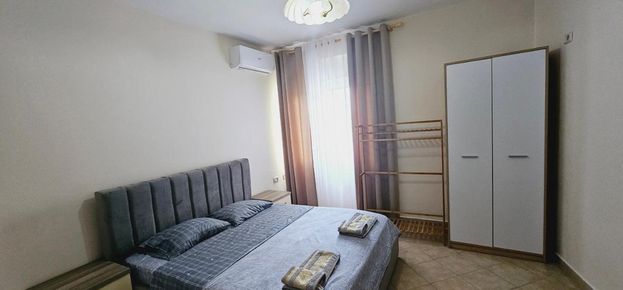 New Bazaar Side Bliss 2 Bed Apt With Free Garage Apartament *
